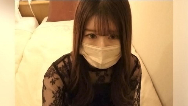 FC2PPV 3158366 뚱보 마마가 데려온 가게에서 가장 귀여운 유부녀를 불러내는 데 성공해서 단단히 뿌렸다